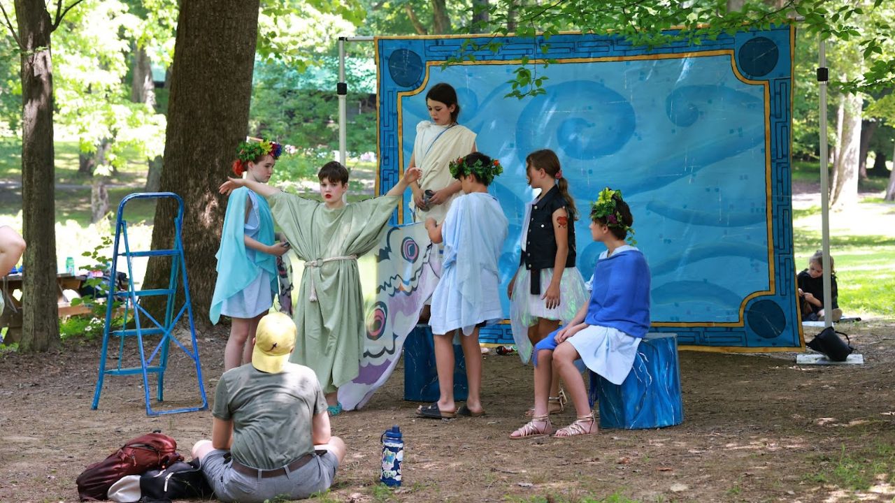 image of traveling players ensemble Sleepaway Theatre Camp students