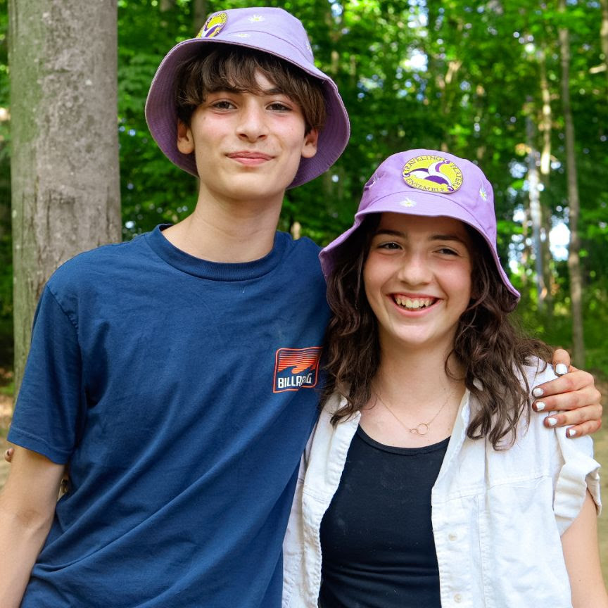 image of teen actors at great theatre summer camps